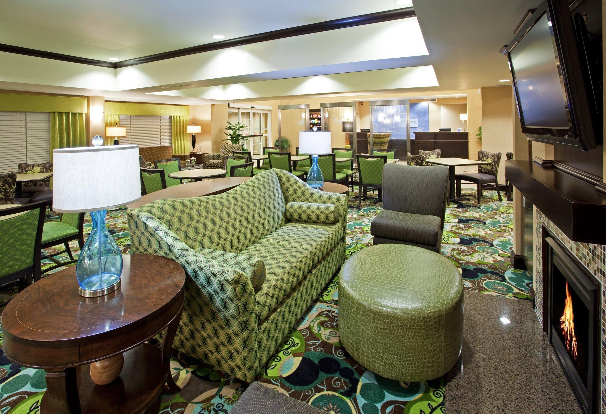 Holiday Inn Express - Columbus - Dublin By Ihg Dış mekan fotoğraf