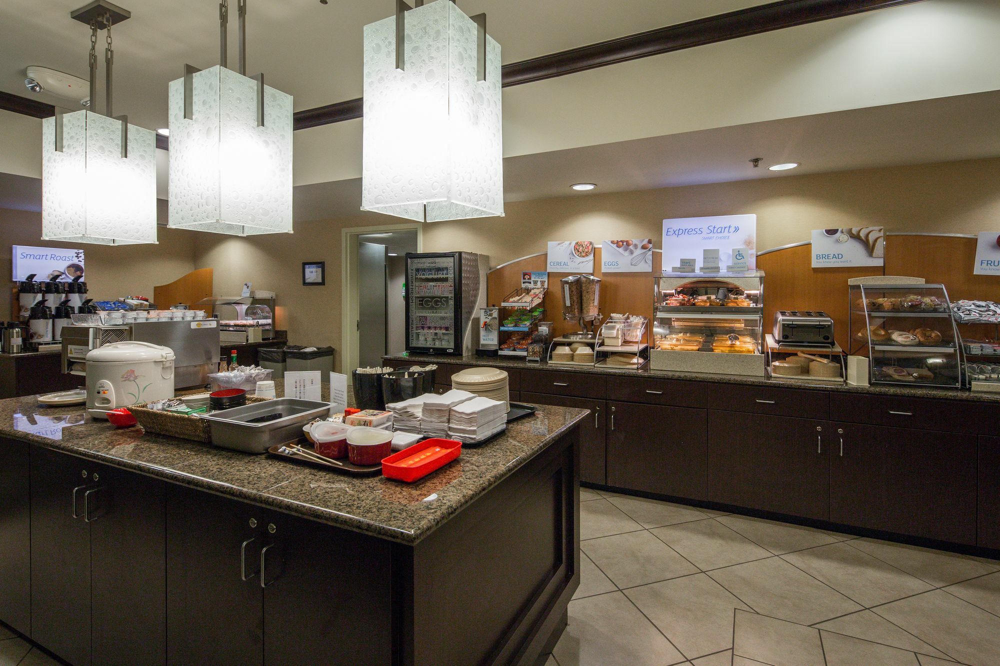 Holiday Inn Express - Columbus - Dublin By Ihg Dış mekan fotoğraf